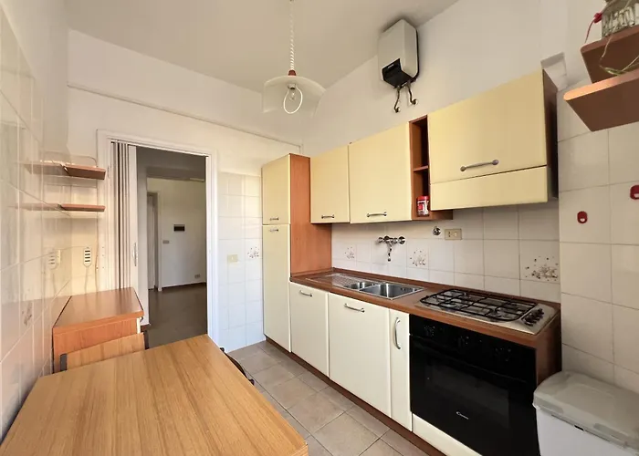 Apartment Marisol Monolocale Metro A Ponte Lungo Rom